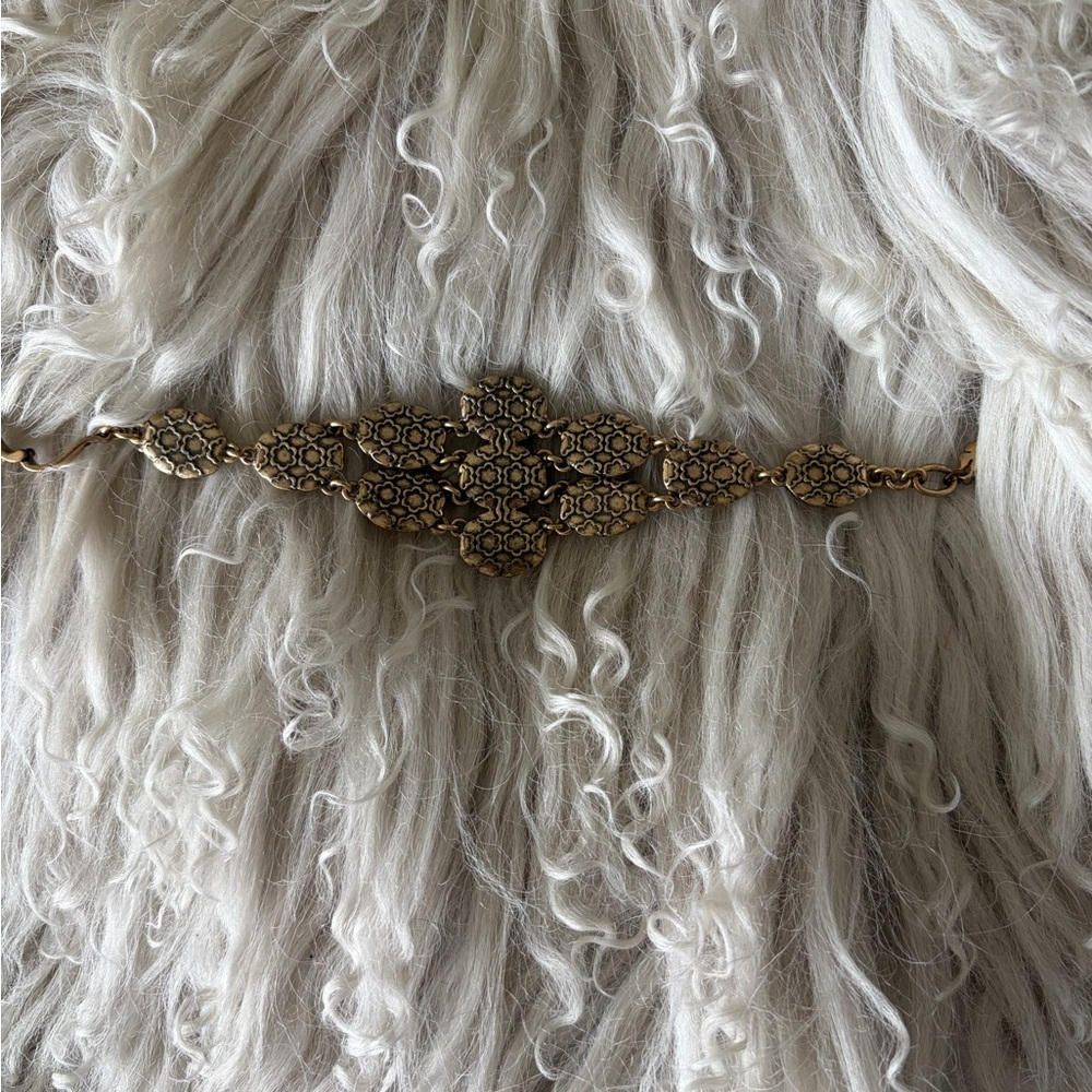 Lucky Brand Gold-Tone Bracelet with Cream Cabochon Stones - Picture 2 of 2